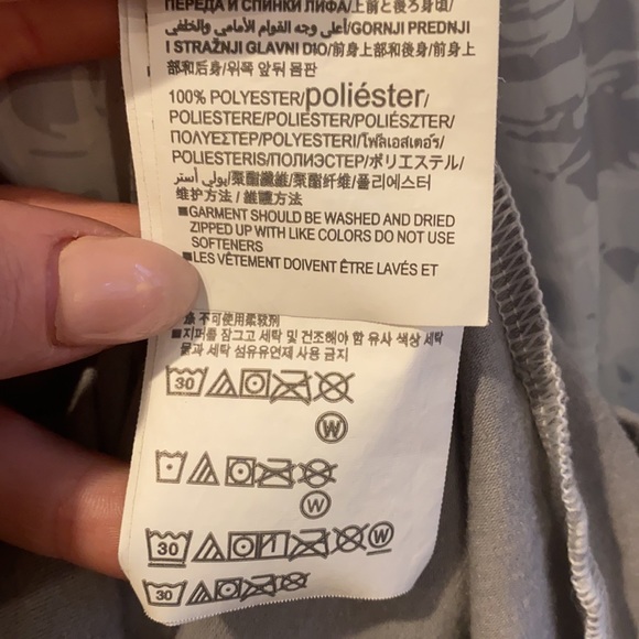 Under Armour Sportstyle Wind Anorak Size S - Picture 9 of 10